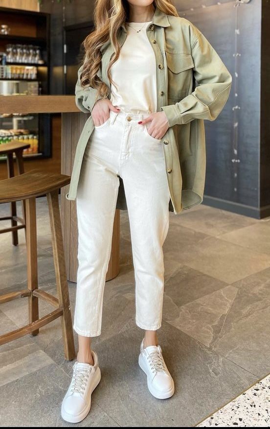 Casual Chique Stijl, Jean Outfit, Everyday Fashion Outfits, Casual Day Outfits, Elegante Casual, Mode Casual, Stylish Work Outfits, Easy Trendy Outfits, Casual Work Outfits