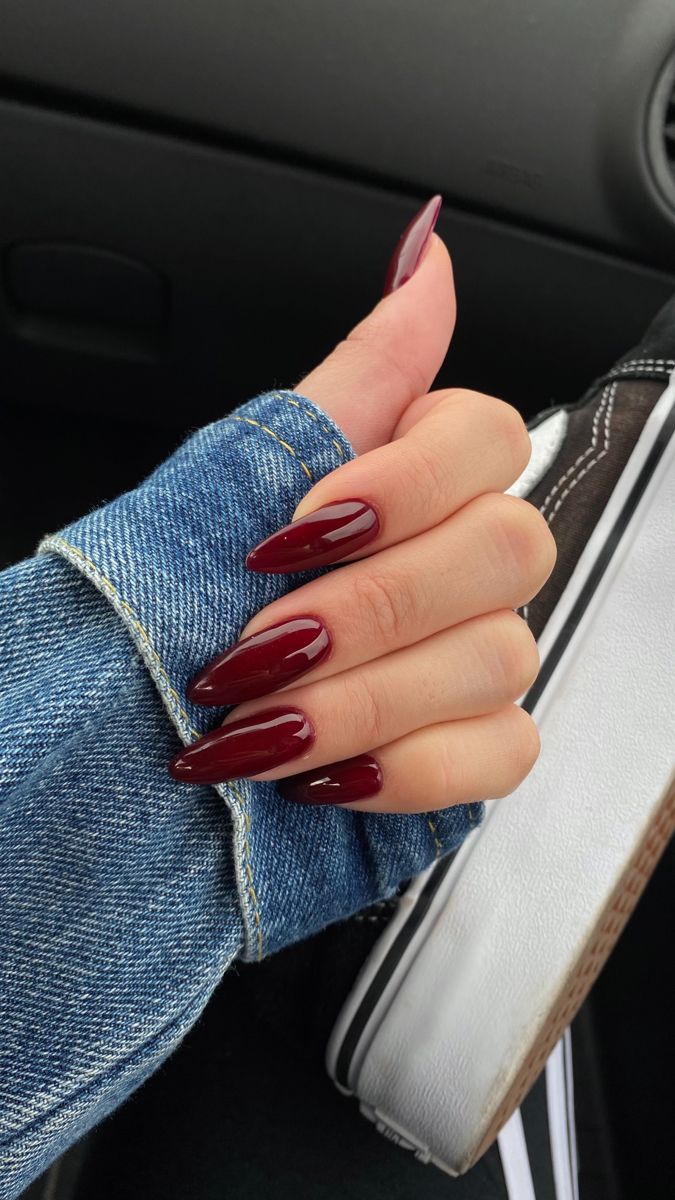 Deep Red Nails, Kutek Disney, Wine Nails, Smink Inspiration, Work Nails, Classy Acrylic Nails, Makijaż Smokey Eye, Red Nail, Manicure Y Pedicure