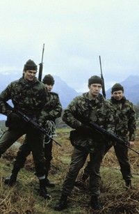 movie "who dares wins" Who Dares Wins, Special Air Service, St Jude, Great Films, Classic Films, Classic Movies, Tv Shows, Film