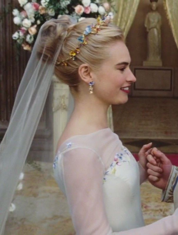 Cinderella (2015) Ella Ella And Kit, Cinderella Makeup, Cinderella Hair, Cinderella Movie, Cinderella 2015, Wedding Movies, Cinderella Wedding, 2015 Hairstyles, Wedding Hair Inspiration