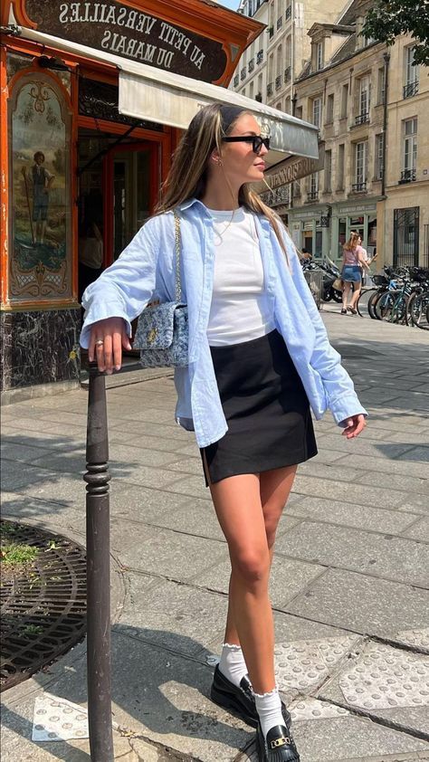 Hot European Summer Outfit, France Outfits Summer, Clean Wardrobe, Paris Summer Outfits, Outfits Europe, Spain Outfit, Uni Fits, Japan Outfits, Italian Summer Outfits