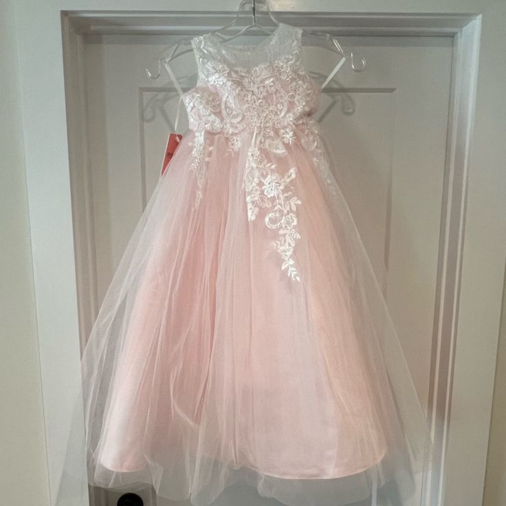 A-Line Scoop Floor-Length Lace/Tulle Flower Girl Dress In Blushing Pink Color. Toddler Size 3. Nwt - My Daughter Refused To Wear It The Day Of The Wedding And It Was Too Late To Return It. Just Trying To Get Back Retail For The Dress Without The Added Shipping And Tariffs Which Were Outrageously Expensive. Flower Girl Dresses Pink, Girls First Communion Dresses, Jjs House, Tulle Flower Girl Dress, Pink Flower Girl Dresses, Pink Formal Dresses, Tulle Flower Girl, Wedding Flower Girl Dresses, Tulle Flowers