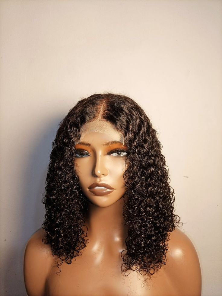 12 Inch Curly Wig, Curly Closure Wigs, Frontal Wig Styles, Curly Wig Styles, Wig Hairstyles Black Women, Curly Wig Hairstyles Black Women, Curly Wig Hairstyles, Wig Inspiration, Curly Wigs For Black Women