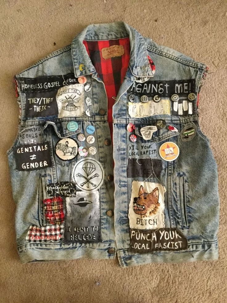 Clothes Redesign, Punk Jacket Diy, Punk Jean Jacket, Punk Patches Diy, Interesting Aesthetic, Outfits Punk, Crust Pants, Embellished Jackets, Punk Vest