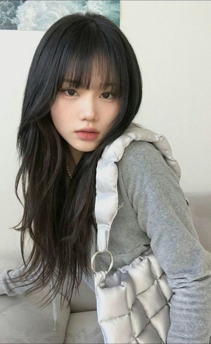 Faceclaims Japanese, Rcta Face Claim Japanese, K Pop Face Claim, I Love Asians Sign Pfp, Japanese Face Claim, Long Straight Black Hair, Female Icons, Straight Black Hair, Asian Haircut