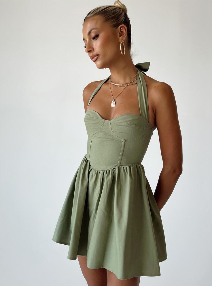 Mini dress Halter neck tie fastening  Stitched bust  Invisible zip fastening at back  Gathered waist Mini Dress Princess Polly, Green Halter Dress, Sage Green Dress, Dress Sage, Sage Dress, Brunch Dress, Polly Dress, Dress Princess, Dress Halter