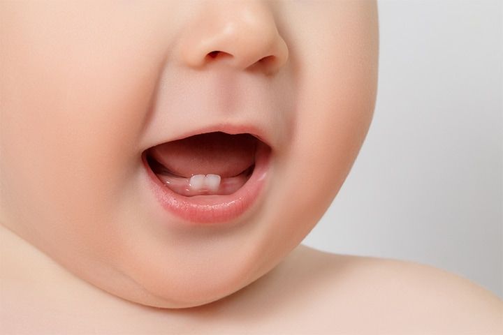 Teething Symptoms, Dental Kids, Pediatric Dentist, Pediatric Dentistry, Baby Teeth, Dental Clinic, Oral Hygiene, Dental Health, Oral Health