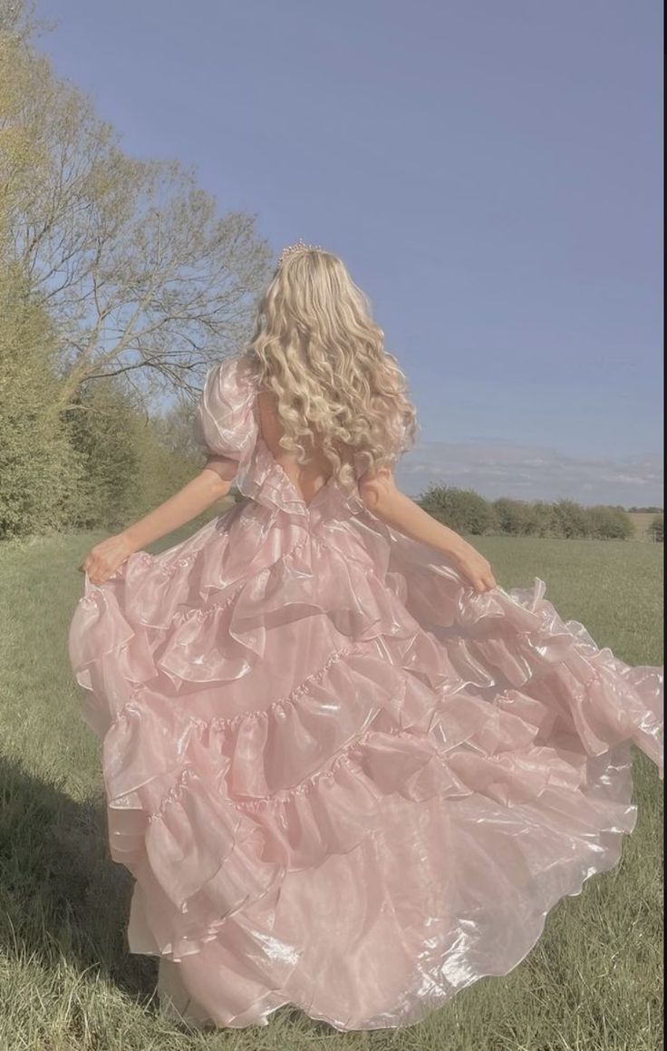 Princess Core Aesthetic, Princess Cottagecore, Matching Prom, Cottagecore Princess, Pink Princess Aesthetic, Princesscore Aesthetic, Cottagecore Pink, Pink Cottagecore, Princess Life