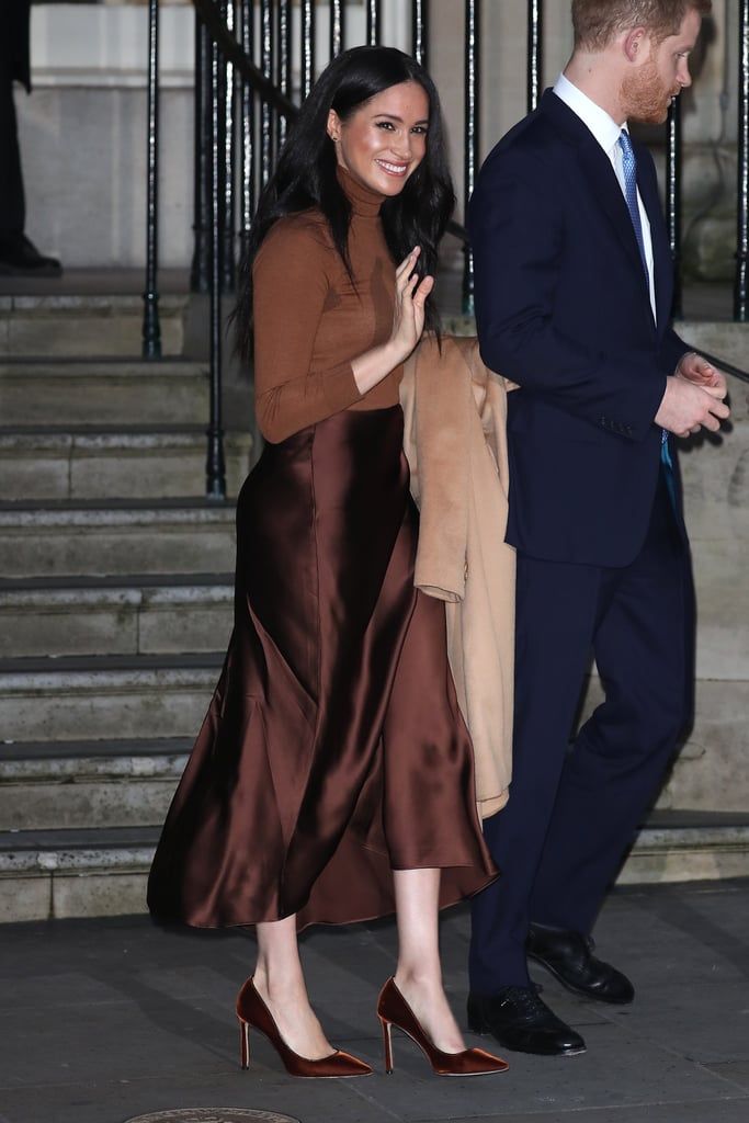 Meghan Markle and Prince Harry Visit Canada House 2020 All Brown Outfit, Ducesa Kate, Estilo Meghan Markle, Princ Harry, Meghan Markle Outfits, Brown Outfits, Rok Outfit, Meghan Markle Style, Travel Canada