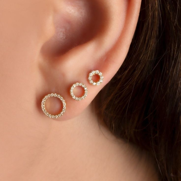 Diamond Circle Studs / 14k Gold Diamond Circle Earrings / Halo - Etsy Open Circle Stud Earrings, Diamond Circle Earrings, Diamond Round Earrings, Ear Studs Indian Gold, Gold Circle Earrings, Studs Diamond, Diamond Gift, Circle Earrings Studs, Circle Diamond