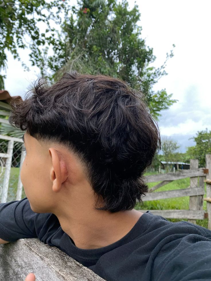 Mid Fade Mullet Men, Burst Fade Mullet Wavy Hair, Low Burst Fade Straight Hair, Bust Fade Mullet, Burst Fade Asian, Low Burst Fade Haircut Mullet, Mid Fade Mullet, Short Mullet Fade, Low Burst Fade Mullet