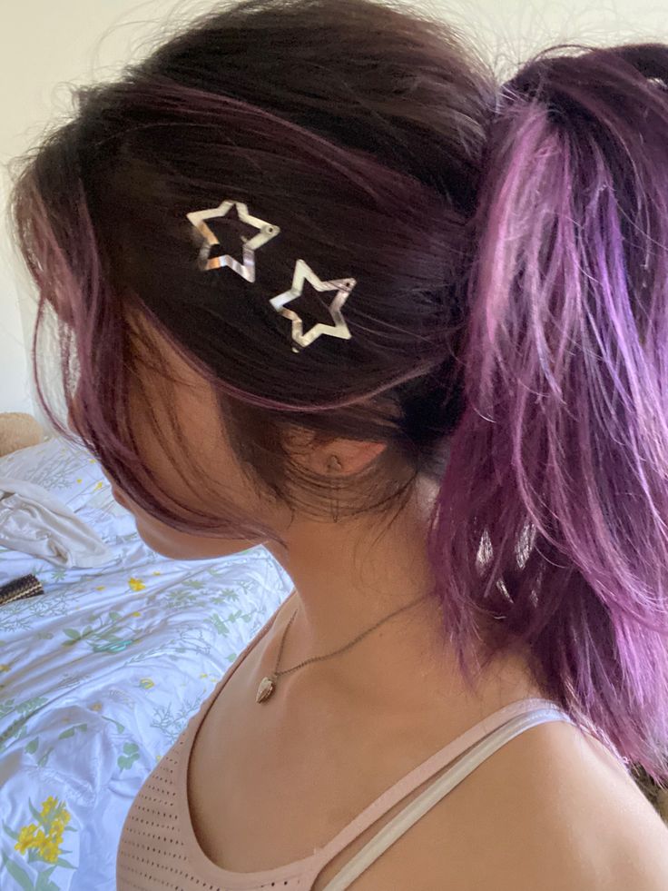 Hairstyles With Star Clips, Dark Brown Hair With Purple, Y2k Hair, Violet Hair, Fairy Hair, School Hair, Dyed Hair Inspiration, Dye Colors, Pretty Hair Color