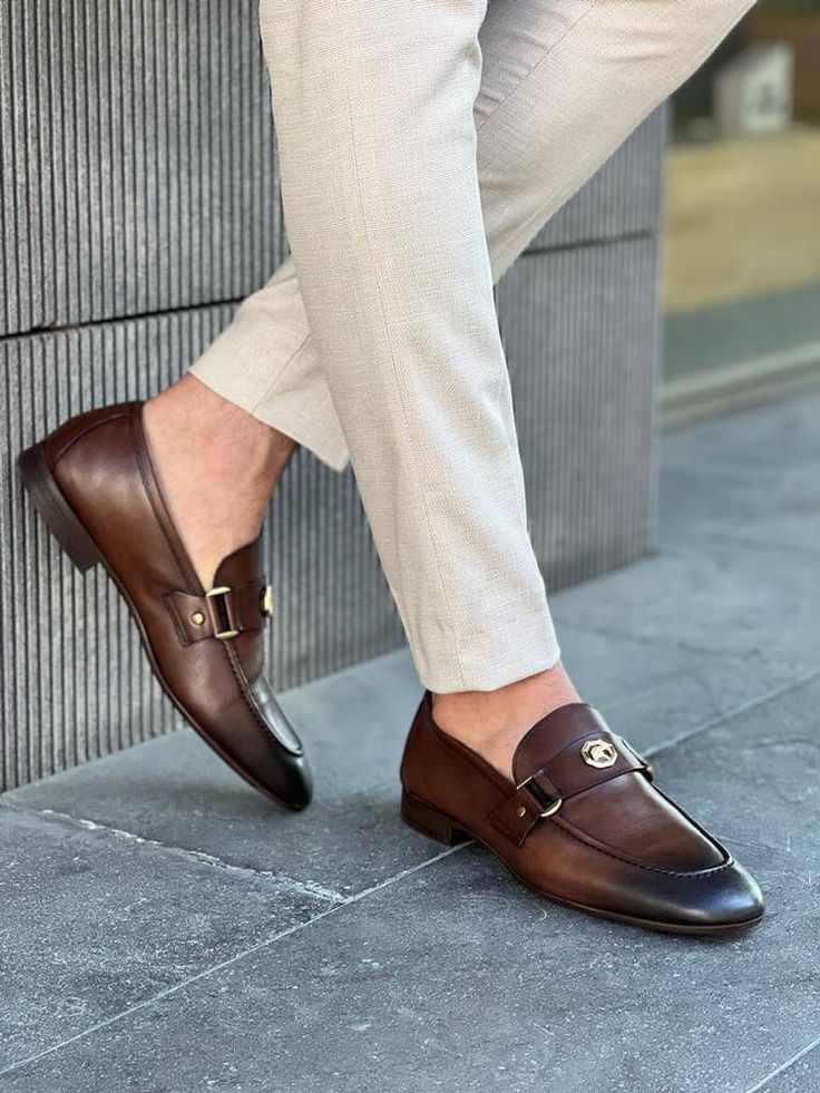 Brown Penny Loafers, Gents Shoes, Ballet Socks, Comfortable Mens Shoes, Gentleman Shoes, Brown Leather Loafers, Best Shoes For Men, Brown Loafers, Summer 22