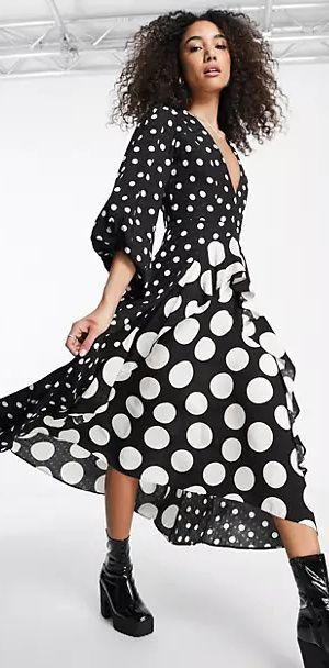 Dotted Fabric, White Fashion, Polka Dot, Black And White, Fashion Design, Pattern, Fabric, White, Black