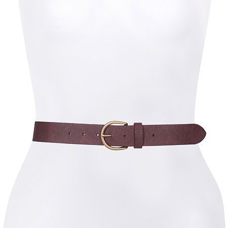 This Frye and Co. women's belt has a chic floral embossed finish and a gold-tone buckle. Wear it with all your favorite jeans and pants. Belt Length: 36 InBase Material: 100% Faux LeatherFabric Description: Faux LeatherBelt Width: 1 1/2 InCare: Wipe CleanCountry of Origin: Imported Trendy Belts, Womens Belt, Belt Brown, Belt Length, Women's Belt, Suspender Belt, Suspenders, Belts For Women, Favorite Jeans