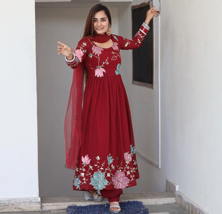 Punjabi Frock Suit With Plazo, Prabh Kaur, Plazo Suits, Designer Suits For Wedding, Frock Suit, Boutique Style Dresses, Punjabi Suits Designer Boutique, Boutique Designs, Trendy Suits