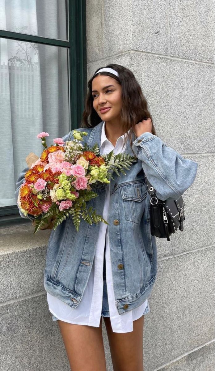 Outfit Inspo Scandinavian, Scandinavian Style Outfit, Denim Jacket Outfit Ideas, Outfit Denim Jacket, Denim Jacket Outfits, Scandinavian Outfit, Jacket Outfit Ideas, Festival Outfit Inspo, Festival Outfit Ideas