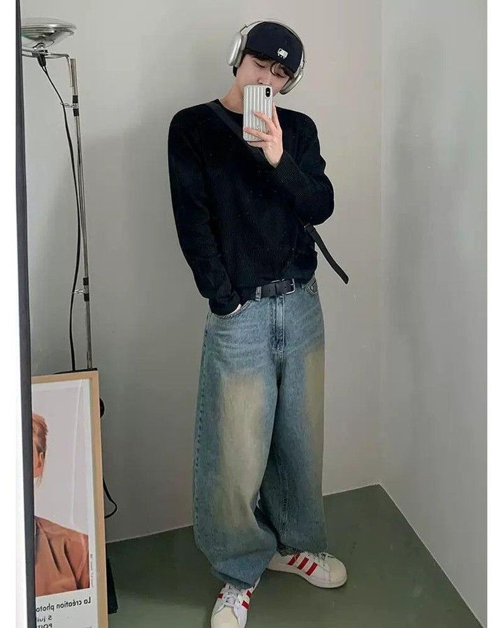 OH Distressed Fade Effect Jeans • Discover Trending Men's Fashion From Asia • Collection: OH Atelier . #koreanfashion #streetwear #streetfashion #outfitinspo #trendingstyle #mensfashion Fall Outfit Men, Jeans Outfit Men, Fall Outfits Men, Faded Jeans, Blazer Shirt, Hot Jeans, Men's Korean Style, Jeans Casual, Men's Wear