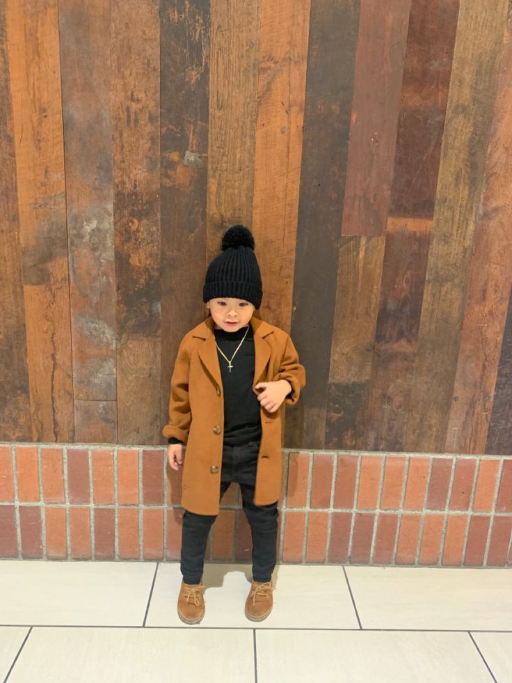 Winter Boys Outfits, Brown Boy Outfit, Toddler Boy Fall Outfits Black Boys, Baby Winter Outfits Boy, Fall Outfits For Baby Boy, Boys Style Fashion Kids, Toddler Boy Dressy Outfit, Boys Fall Outfits Kids, Little Boy Fall Outfits