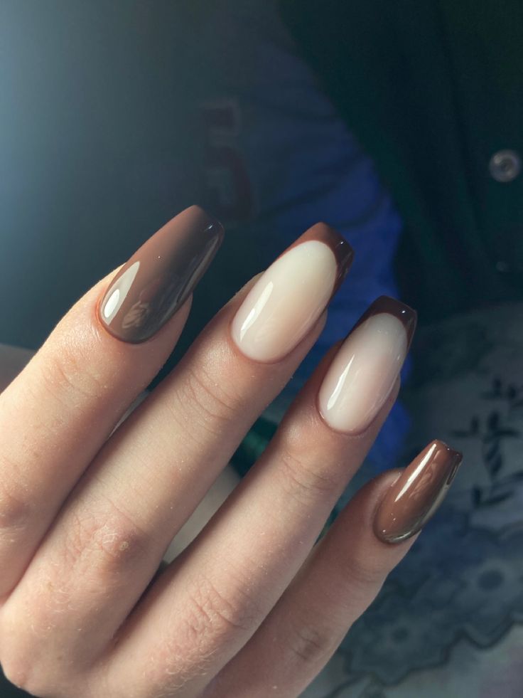 Cute Brown French Tip Nails, A Rylic Nails, Brown Nail Art Chocolate, French Brown Nails, Brown And Cream Nails, Brown Nails French, Brown French Nails, Brown French Tip Nails, Brown French Tip