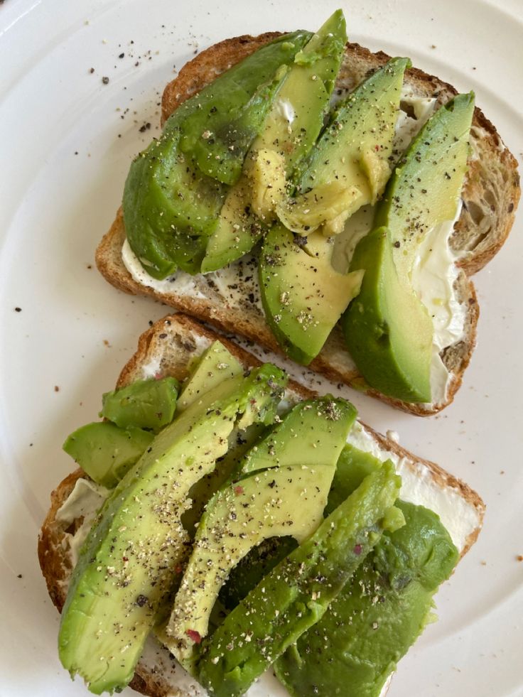 Avocado, avocado toast,yummy, breakfast, morning, healthy food Clean Eating Plan, Healthy Food Dishes, Eating Plan, Healthy Food Motivation, Healthy Lifestyle Food, Idee Pasto Sano, Food Is Fuel, Food Obsession, Healthy Meal Prep