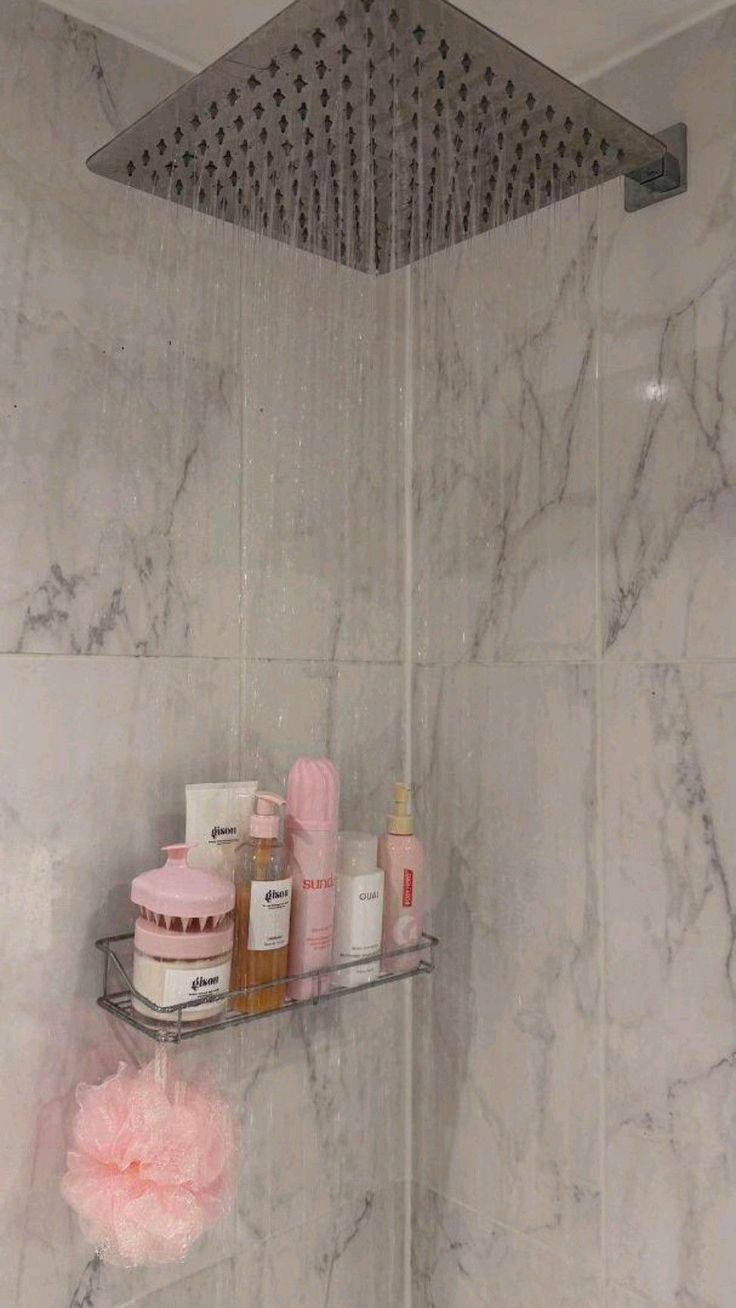 Cute Aesthetic Bathroom Ideas, Shower Astethic, Pink Shower Aesthetic, Everything Shower Aesthetic, Shower Aesthetic, Aesthetic Shower, Girly Bathroom, Bath Aesthetic, Pink Lifestyle