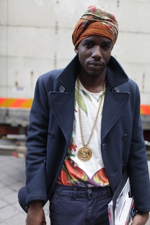 male turban fashion - Google Search Turban Fashion, Ethno Style, Under Your Spell, Estilo Real, Paris Fashion Week Street Style, Turban Style, Men Street, African Men, Fashion Week Street Style