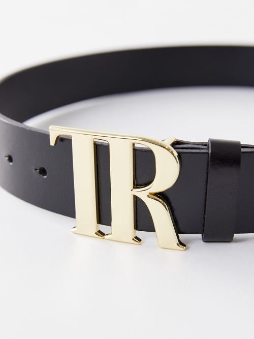 TR GOLD BUCKLE BELT Gold Leather Belt Buckle With Metal Logo, Trendy Gold Belt Buckles With Matching Belt, Trendy Gold Leather Belt Buckles, Trendy Adjustable Gold Belt, Gold Buckle Belt, Cute Clothing Stores, Summer Denim, Painted Denim, All Black Everything