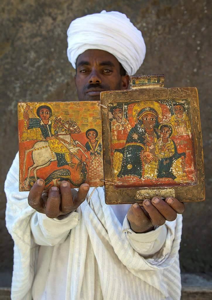 Ethiopian Bible, Blacks In The Bible, Oldest Bible, Haile Selassie, Black Jesus, Ancient Languages, Religious Paintings, World Religions, Africa Art