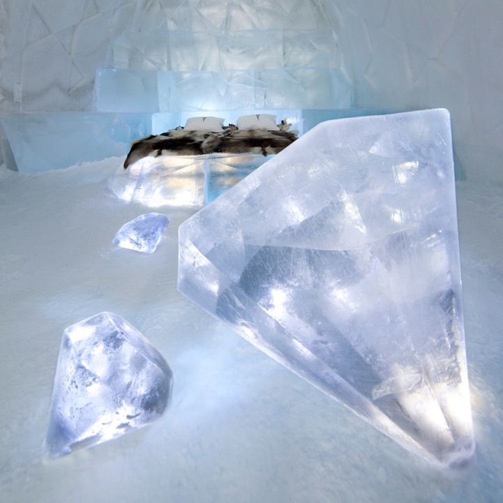 an ice room with several pieces of ice on the floor