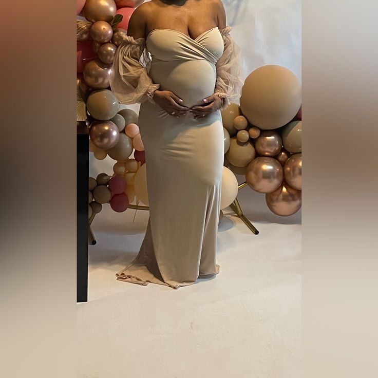 Long Maternity Gown Fitted Cream Maxi Maternity Dress, Maternity Gown, Maternity Gowns, Maternity Shoot, Pregnancy Shoot, Maternity Dress, Maternity Dresses, Baby Shower, Shower