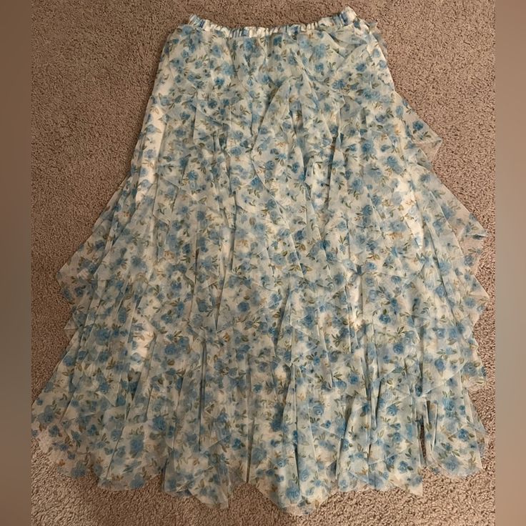 Purchased From Skirt Society. Blythe Blue Floral Tiered Tulle Maxi Skirt. Nwt! Size Small. Lined, Elastic Waist Measured Across Unstretched 13.75”, Length 36”. Long Floral Skirt, Tulle Maxi Skirt, Floral Skirt, Blue Floral, Women's Skirt, Maxi Skirt, Midi Skirt, Elastic Waist, Blue White