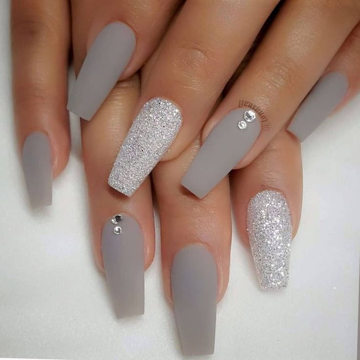 Light Gray Nails, Press On Nails Coffin, Blush Balloons, Ballet Nails, Nagel Tips, Nail Type, Nail Art Set, Gray Nails, Nail Tattoo