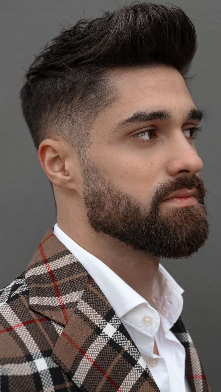 Mens Hairstyles With Beard Medium, Medium Beard Styles For Men, Short Beard Styles For Men, Modern Beard Styles, Medium Beard Styles, New Beard Style, Stylish Beards, Beard Trend, Beard Fashion