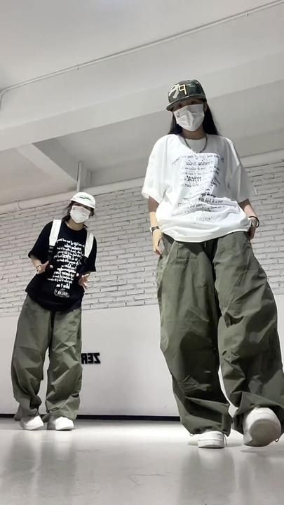 K Pop Hip Hop Fashion, Woman Hip Hop Outfits, Dancer Hip Hop Outfits, Hip Hop Looks For Women, Hip Hop Audition Outfit, Hip Hop Fashion Style, Hip Hop Fashion Aesthetic, Outfit For Dancers Hip Hop, Modern Dance Outfit Hip Hop