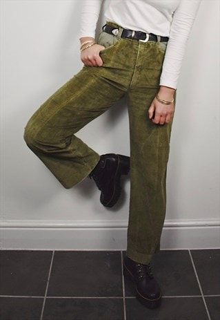 Green Cord Trousers Outfit, Cord Trousers Outfit, Maya Aesthetic, 70s Corduroy, Trousers Outfit, Cord Trousers, Trouser Outfit, Women Trousers, Vintage Autumn