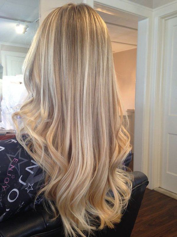 This light ash blonde look could be great for any formal event. Just create some outward curls on the tips while keeping your hair insanely straight at the top. Blond All Over Highlights, Things To Do To Blonde Hair, Honey Blonde W Highlights, All Blonde Balayage, Natural Bright Blonde Highlights, Blond On Blonde Highlights, Blonde Balayage Highlights On Blonde, Hair Ideas Highlights Blonde, High Up Blonde Balayage