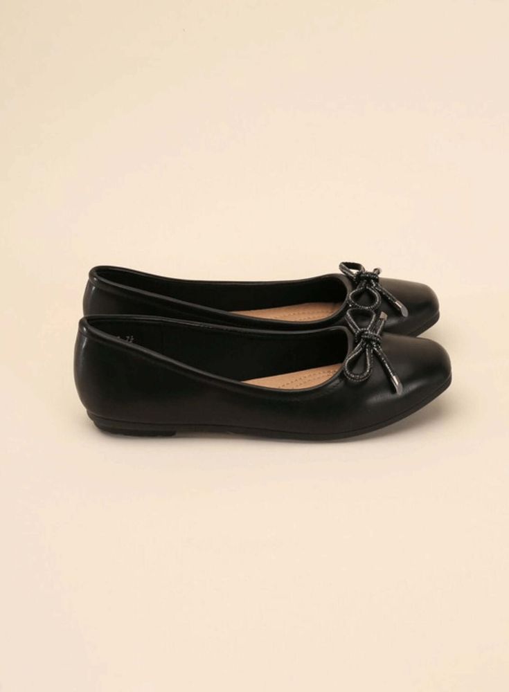 These ballet flats are your new go-to shoes for everyday wear. Featuring a timeless silhouette of a closed, round toe and flat heel, these flats will provide comfort and style for years to come. Type: Flats Pattern type: Solid Style: Chic, classy Toe: Closed, rounded toe Heel height: Flats Heel shape: Flats Material: Synthetic Imported Kitten Heels Ballet Flats, Flat Classy Shoes, Classy Sandals Flats, Cute Ballet Flats, Flat Formal Shoes, Vintage Flats Shoes, Ballet Sandals, Classy Shoes Flats, Closed Shoes