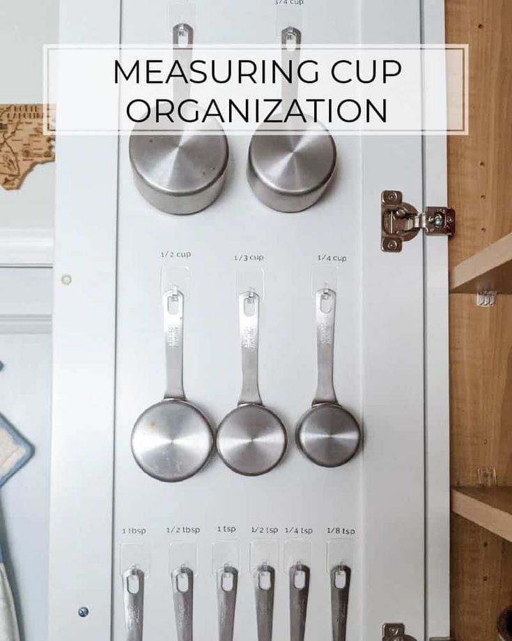 measuring cup organization is an easy way to organize kitchen utensils