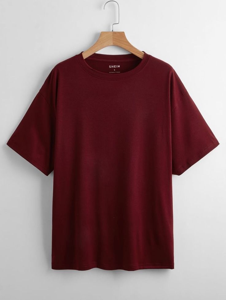 Plain Red T Shirt, Plain Tee Shirts, Oversize Tshirt Outfits, Cool Shirt Designs, Trendy Boy Outfits, White Tshirt Men, Guys Clothing Styles, Blank T Shirts, Plain Tees