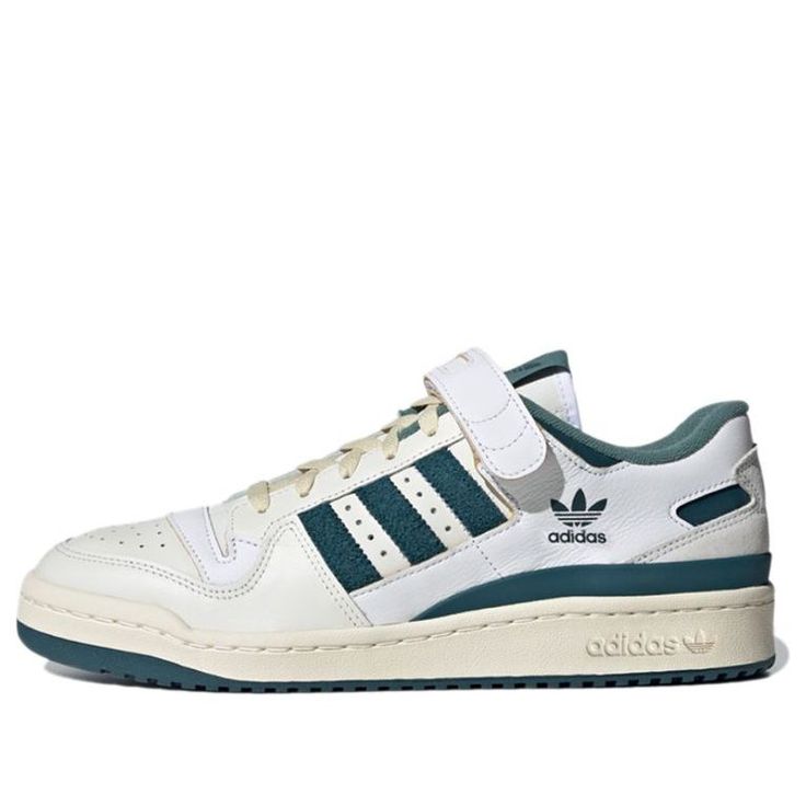 Adidas originals Forum 84 Low OG Noble Green GX4536 Copenhagen Clothes, Shell Glasses, Forum Low, Adidas Forum, White Shoes Sneakers, Style Sportif, Limited Edition Sneakers, Green Sneakers, Hype Shoes