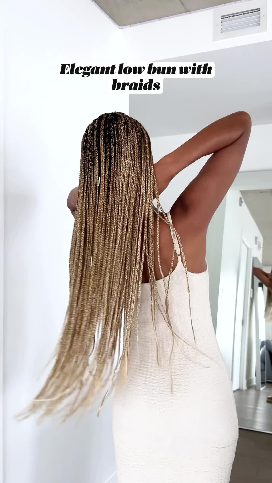 #hairstyles #hairtutorials #braidstyles #braidedhairstylesforblackwomen #blondraids #knotlessbraids