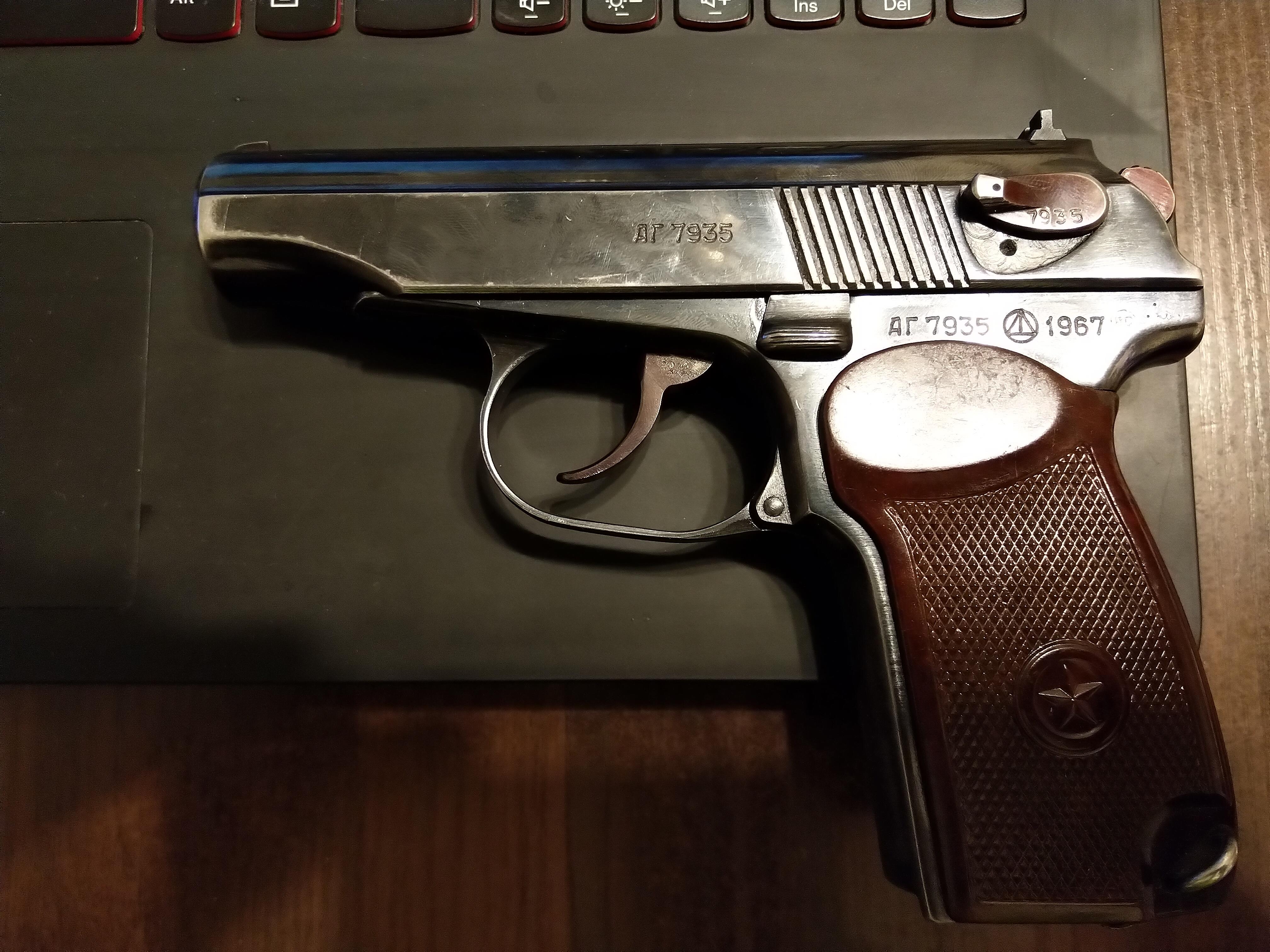 1967 Makarov Pistol 9x18mm : r/guns