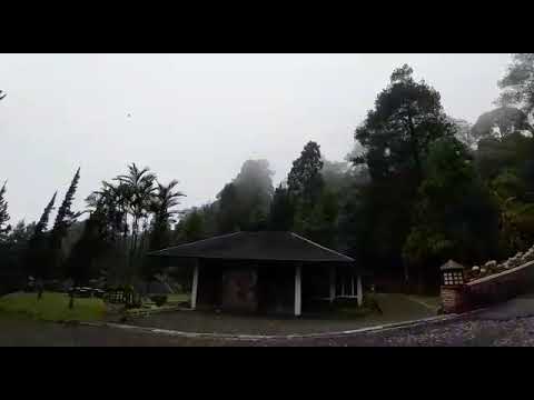 Puncak pass resort - YouTube