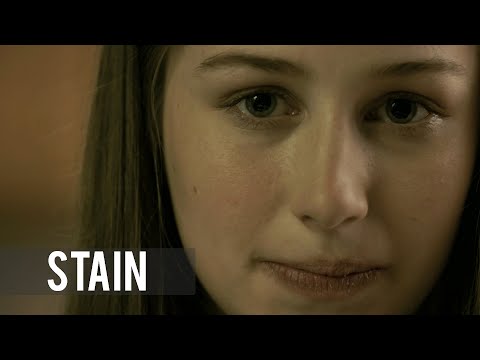 A 15-year-old finally deals with her abusive step-father | Short Film | Stain (French Subtitles)