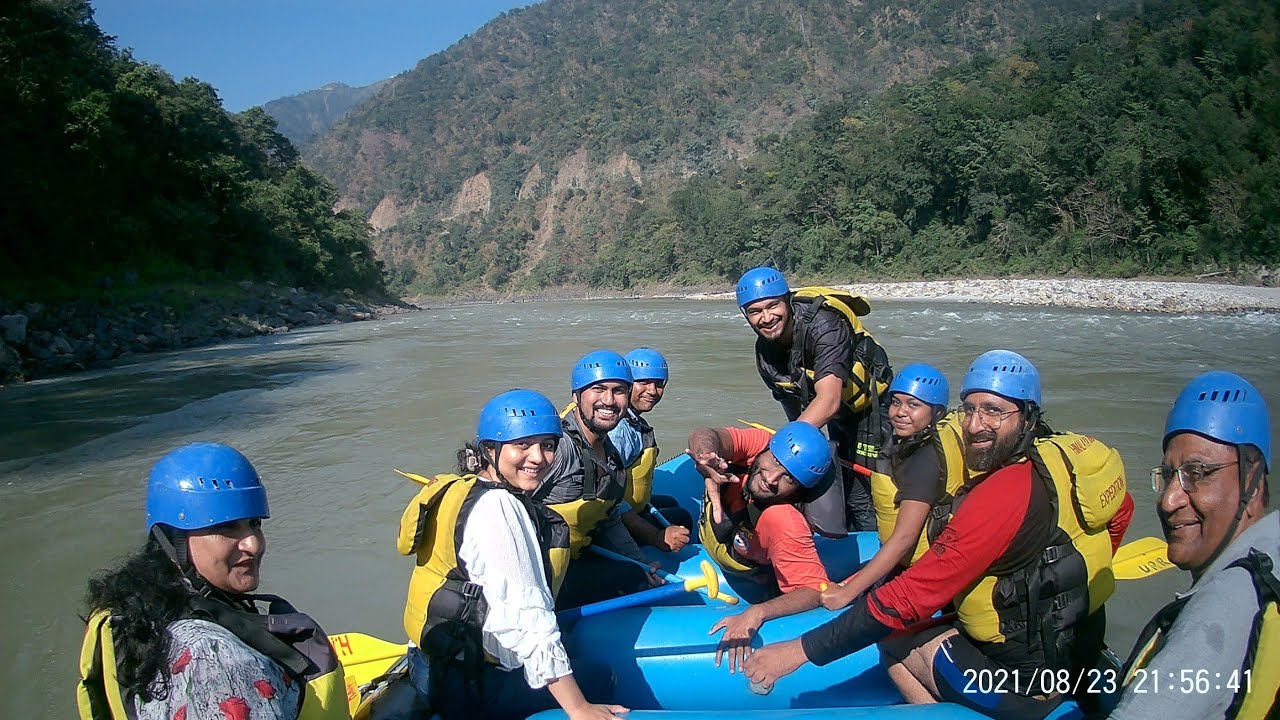 Gurgaon To Rishikesh [ EP2 ] Rishikesh K kuch Hidden Waterfall 😍😍 - YouTube