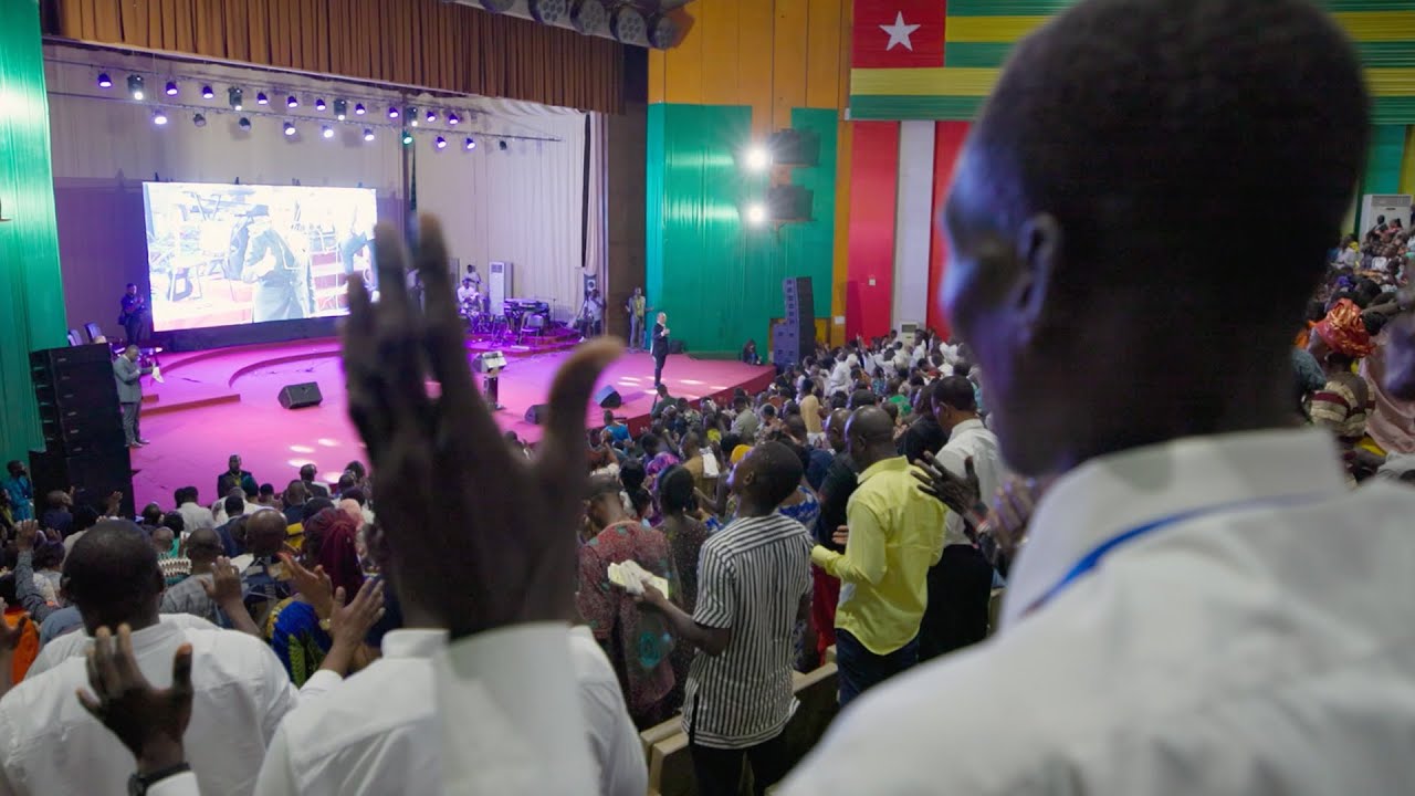 Africa Tour 2024: Lomé, Togo Night 1 Highlight - YouTube