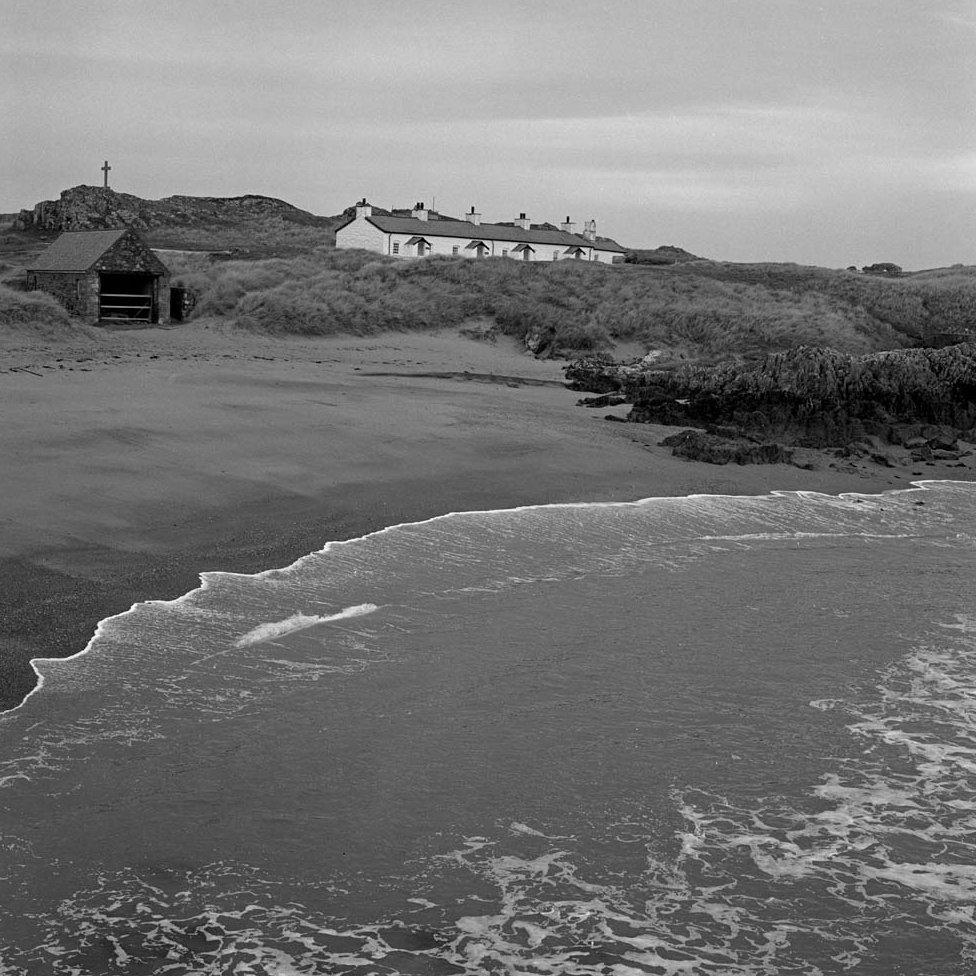 Ynys Llanddwyn