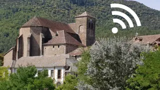 Ansó (Aragón) está instalando fibra óptica para sus habitantes.