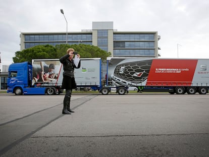 Un megacamión denominado Megatruck, de 25,25 metros de largo, en las instalaciones de Seat en Martorell, en una imagen de archivo.